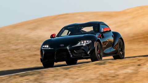 Jakie kolory swoich aut, wybierali Polacy do 2020r